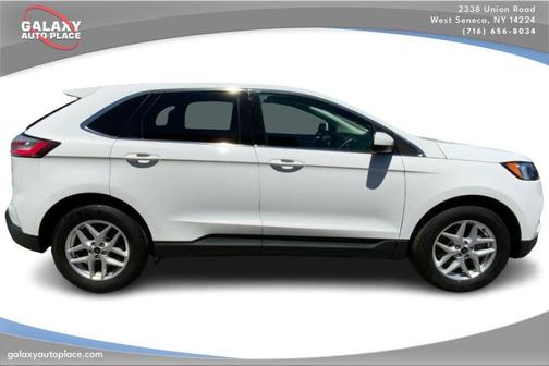 Oxford White 2024 Ford Edge SEL