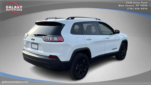 2023 Jeep Cherokee Altitude Lux