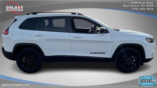 2023 Jeep Cherokee Altitude Lux