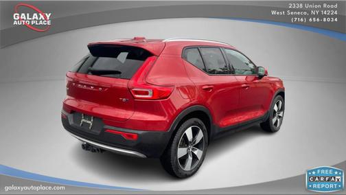 2019 Volvo XC40 T5 Momentum