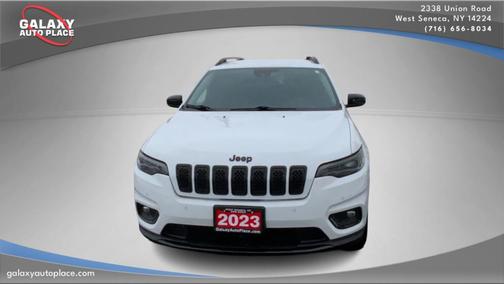 2023 Jeep Cherokee Altitude Lux