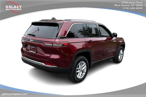 Velvet Red Pearlcoat 2023 Jeep Grand Cherokee Laredo