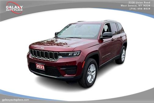 Velvet Red Pearlcoat 2023 Jeep Grand Cherokee Laredo