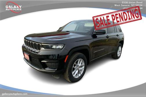 2023 Jeep Grand Cherokee Laredo