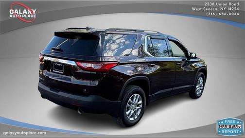 2021 Chevrolet Traverse LT Leather
