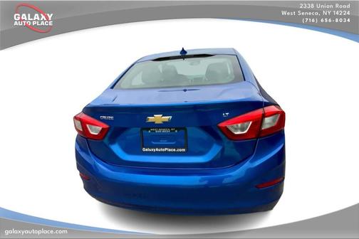 Kinetic Blue 2018 Chevrolet Cruze LT