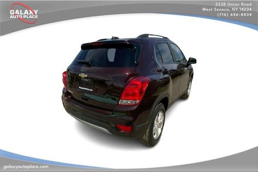 Black Cherry Metallic 2021 Chevrolet Trax LT