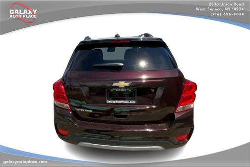 Black Cherry Metallic 2021 Chevrolet Trax LT