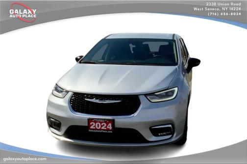 2024 Chrysler Pacifica Touring-L