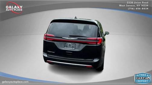 2023 Chrysler Pacifica Touring-L