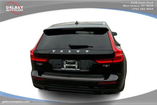 2020 Volvo V60 Cross Country T5