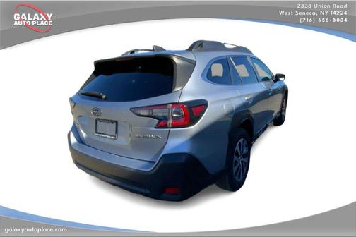 Ice Silver Metallic 2023 Subaru Outback Premium