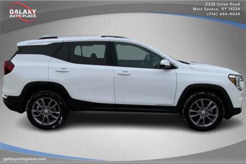 2023 GMC Terrain SLT