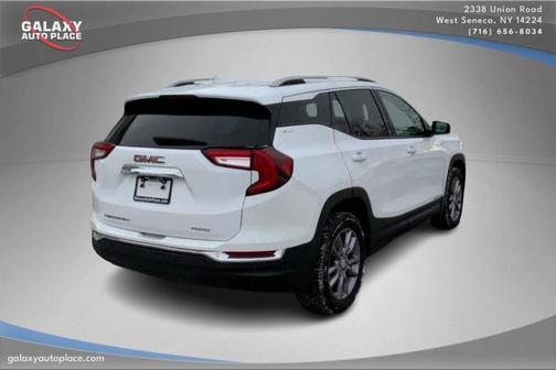 2023 GMC Terrain SLT