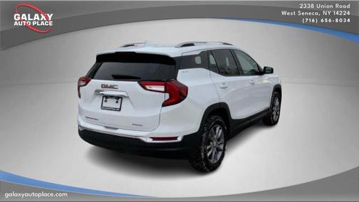 2023 GMC Terrain SLT