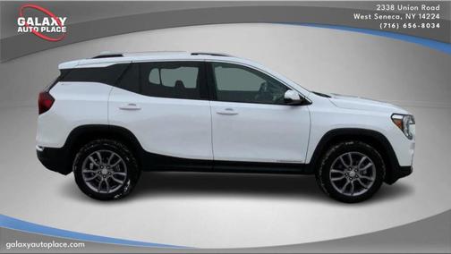 2023 GMC Terrain SLT