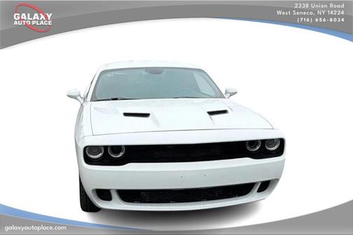 Bright White Clearcoat 2016 Dodge Challenger SXT