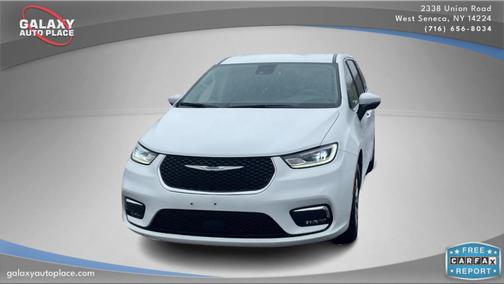 2023 Chrysler Pacifica Touring-L