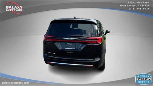 2023 Chrysler Pacifica Touring-L