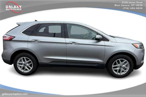 Iconic Silver Metallic 2022 Ford Edge SEL