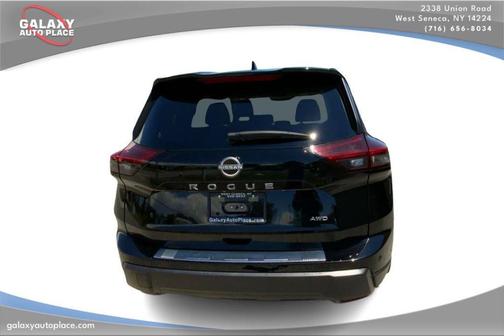 Super Black 2025 Nissan Rogue SV