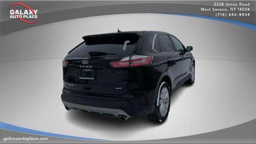 2023 Ford Edge Titanium