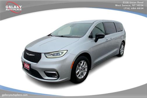 2024 Chrysler Pacifica Touring-L