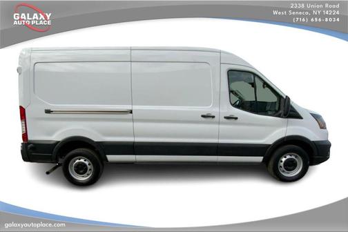 2024 Ford Transit-250 148 WB Medium Roof Cargo