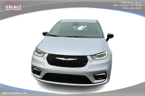 2024 Chrysler Pacifica Touring-L