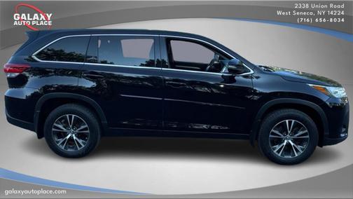 2019 Toyota Highlander LE