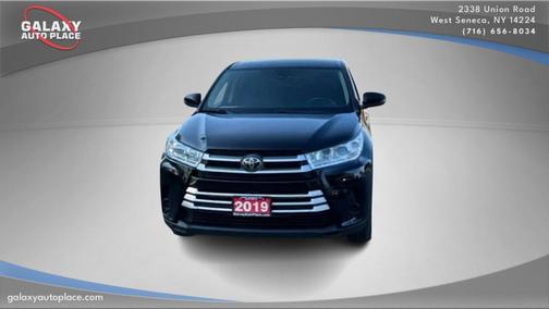 2019 Toyota Highlander LE