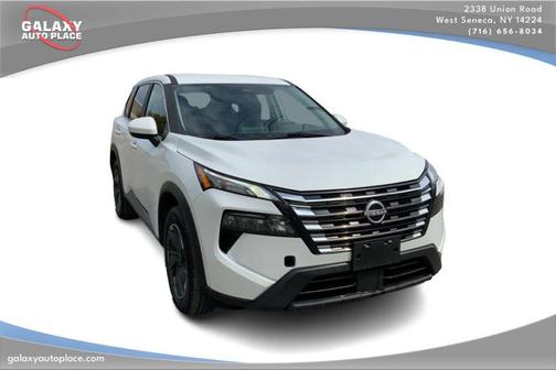 Everest White P 2025 Nissan Rogue SV