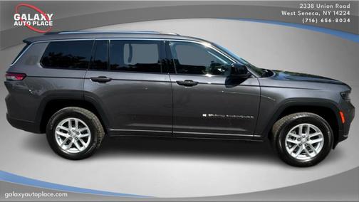 2022 Jeep Grand Cherokee L Laredo