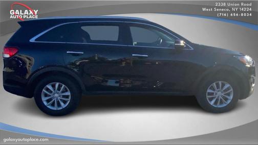 2018 Kia Sorento LX