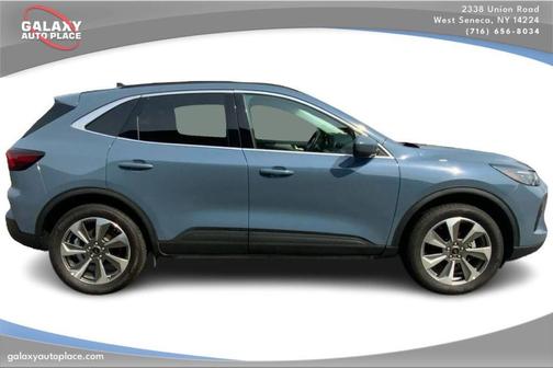 2025 Ford Escape Platinum