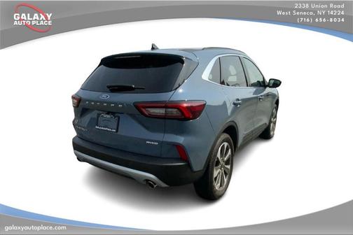 2025 Ford Escape Platinum