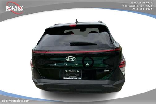 Abyss Black Pearl 2024 Hyundai KONA SEL