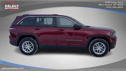 2023 Jeep Grand Cherokee Laredo