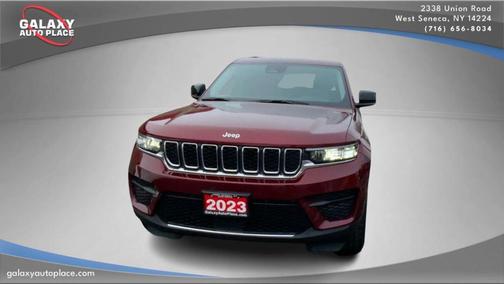 2023 Jeep Grand Cherokee Laredo