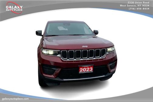 2023 Jeep Grand Cherokee Laredo