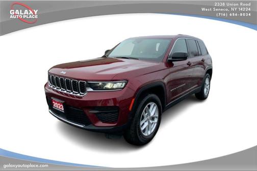 2023 Jeep Grand Cherokee Laredo