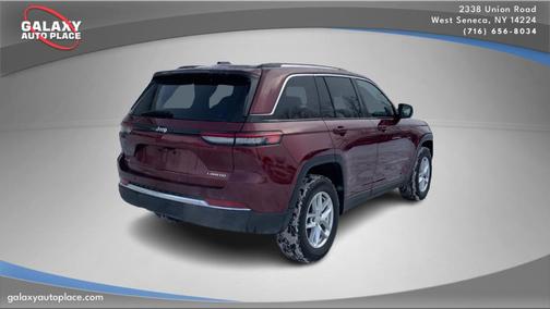 2023 Jeep Grand Cherokee Laredo