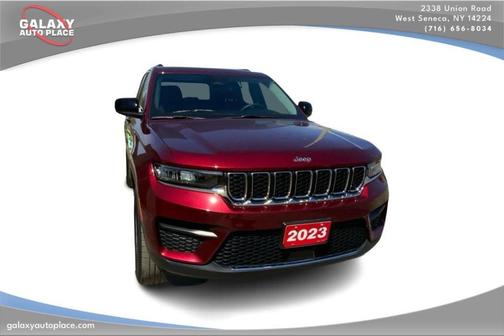 Velvet Red Pearlcoat 2023 Jeep Grand Cherokee Laredo