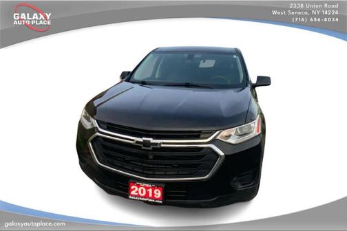Mosaic Black Metallic 2019 Chevrolet Traverse LS