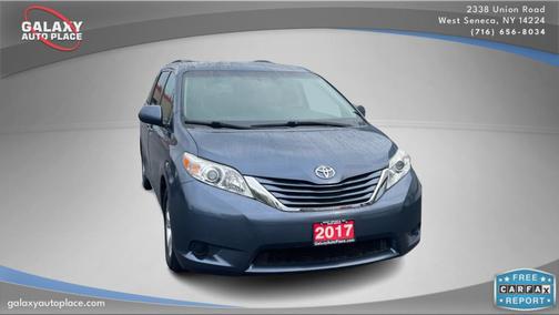 2017 Toyota Sienna LE