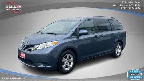 2017 Toyota Sienna LE