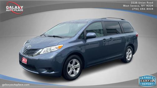 2017 Toyota Sienna LE