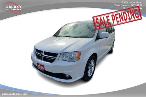 White Knuckle Clearcoat 2019 Dodge Grand Caravan SXT