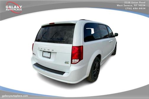 White Knuckle Clearcoat 2019 Dodge Grand Caravan GT