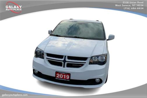White Knuckle Clearcoat 2019 Dodge Grand Caravan GT
